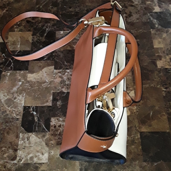 Via Spiga purse - Picture 3 of 4